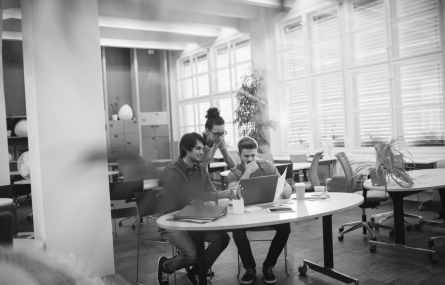 Team-Meeting zur Finanzstrategie